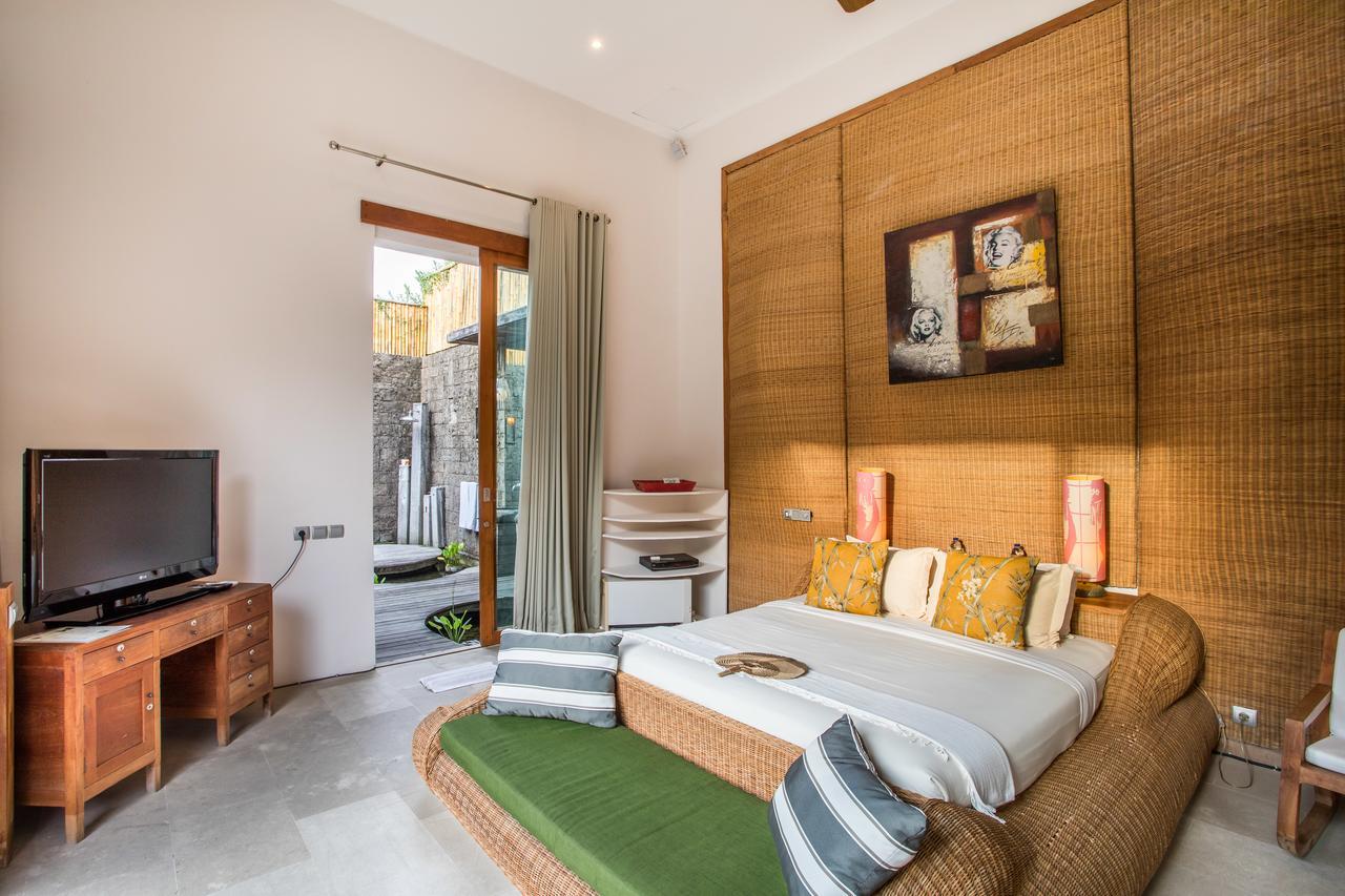Eko Villa Seminyak - Tropical Villa, Walk To Beach Exterior foto